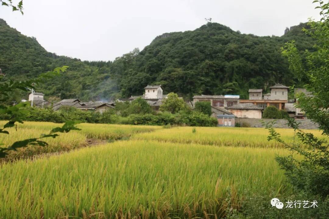 觀畫展 ‖ 美術(shù)生寫生真的累，負(fù)重幾十斤日行上萬步記錄了這些美景......