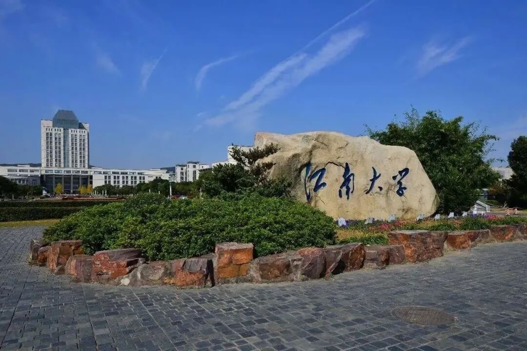 綜合類大學(xué)VS藝術(shù)類大學(xué)，該怎么選？